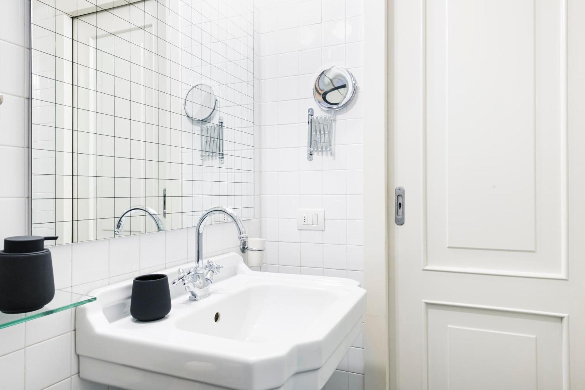 Lovely Apartment On The Navigli River By Easylife Milano Esterno foto